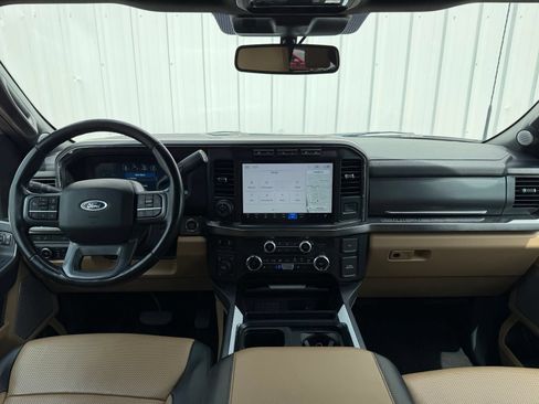 Used 2023 Ford F350 Lariat w/ Lariat Ultimate Package AWD/4WD image 13