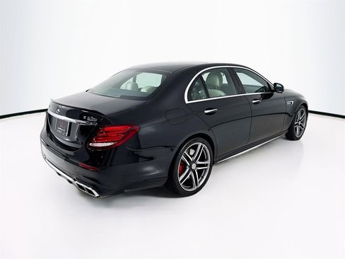 Used 2019 Mercedes-Benz E 63 AMG S image 8