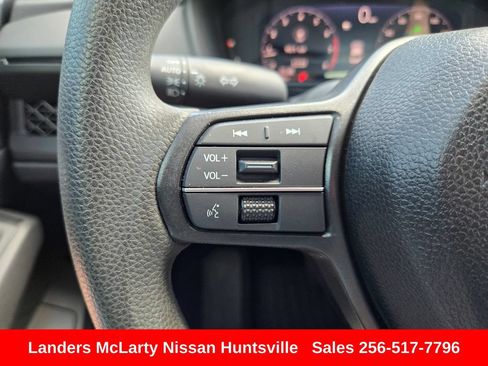 Used 2025 Honda Accord SE image 25