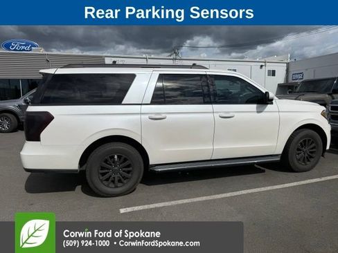 Used 2018 Ford Expedition Max XLT w/ Equipment Group 202A AWD/4WD image 9
