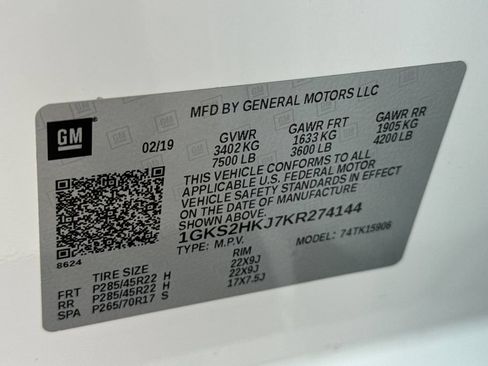 Used 2019 GMC Yukon XL Denali w/ Denali Ultimate Package AWD/4WD image 4