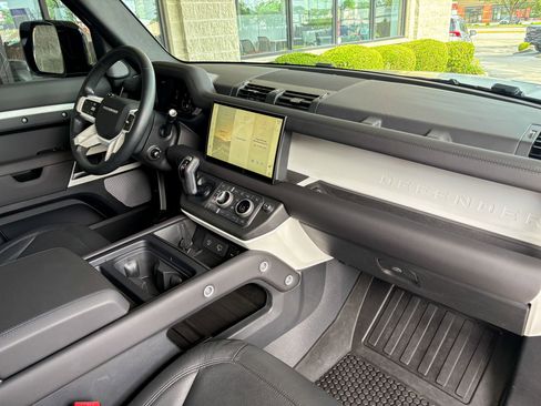 Used 2024 Land Rover Defender 130 S AWD/4WD image 26