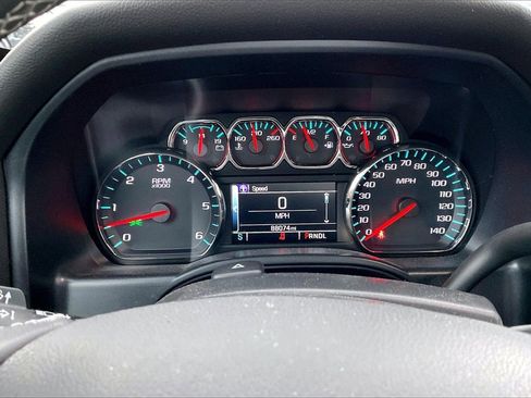 Used 2018 Chevrolet Silverado 1500 LT w/ All Star Edition image 16