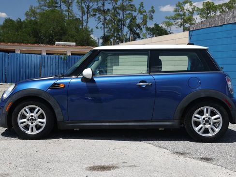 Used 2012 MINI Cooper Hardtop FWD image 2