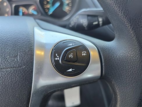 Used 2015 Ford Escape S image 20