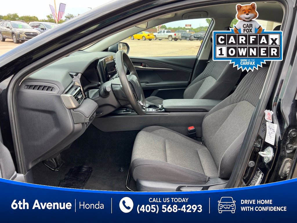 Used 2025 Toyota Camry LE FWD image 23