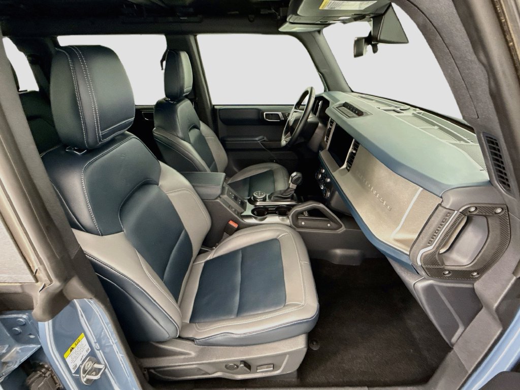 Used 2024 Ford Bronco Outer Banks AWD/4WD image 19