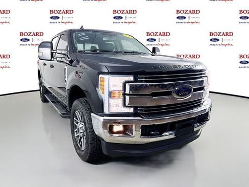 Used 2019 Ford F250 Lariat w/ Lariat Value Package image 1