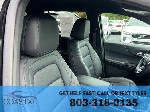Used 2025 Chevrolet Equinox LT w/ Convenience Package II FWD image 26
