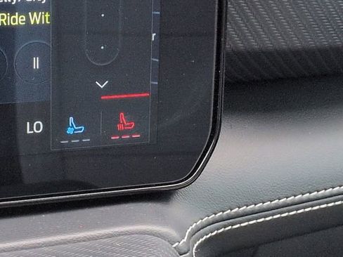 Used 2024 Ford Mustang Premium image 21