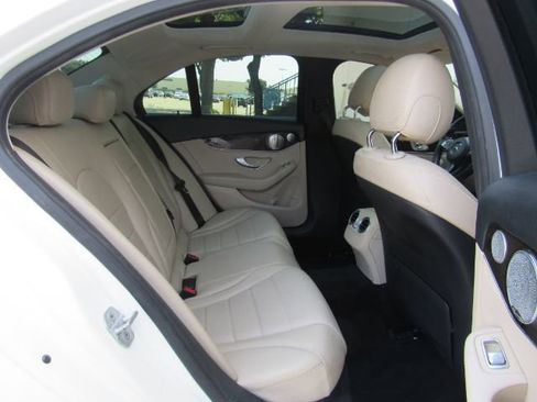 Used 2016 Mercedes-Benz C 300 Sedan image 25