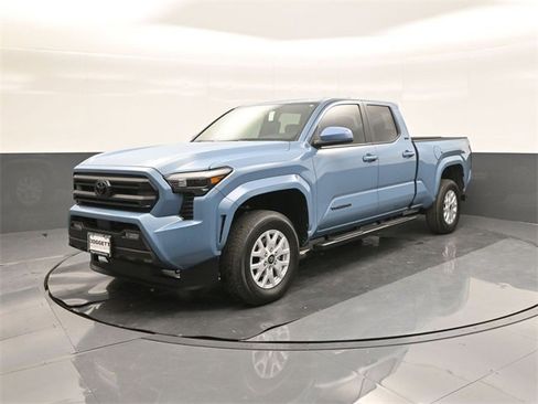 New 2026 Toyota Tacoma SR5 image 1