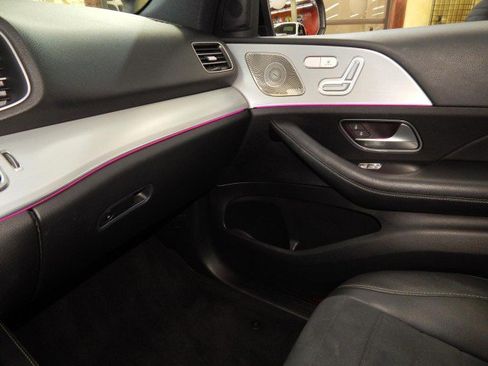 Used 2022 Mercedes-Benz GLE 350 4MATIC w/ AMG Line Exterior image 23