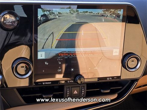 Certified 2025 Lexus NX 250 FWD image 25