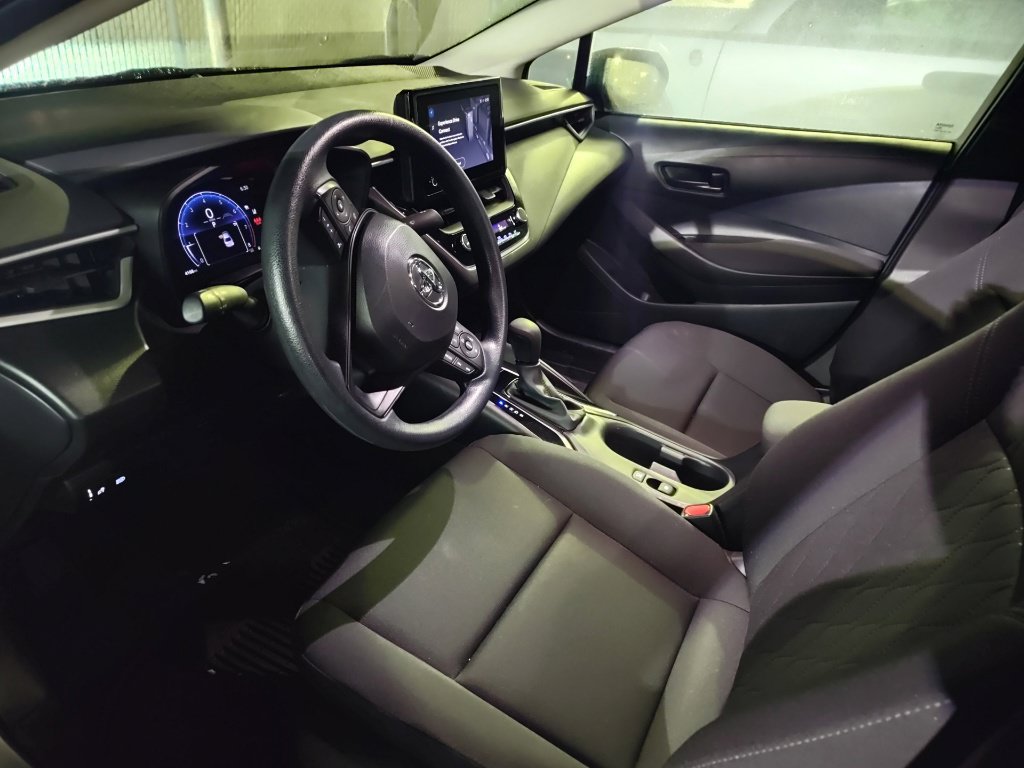 Used 2026 Toyota Corolla LE FWD image 7