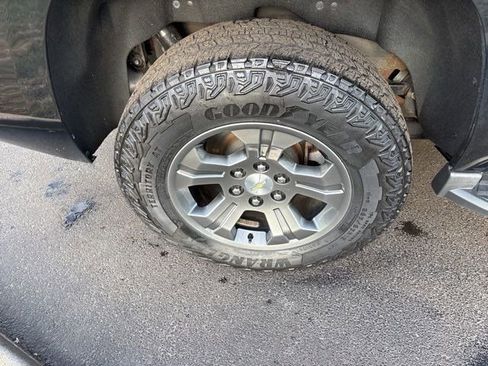 Used 2019 Chevrolet Tahoe LS w/ Skid Plate Package image 42