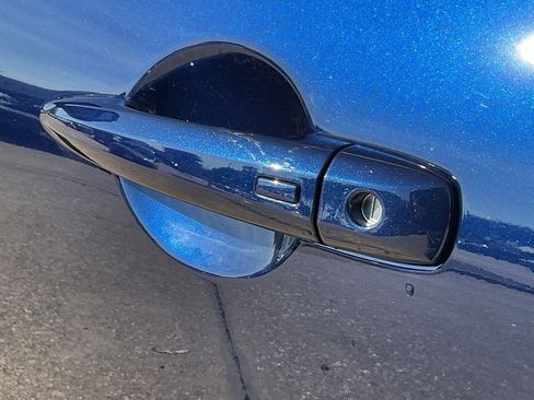 New 2026 Nissan Pathfinder SV image 9