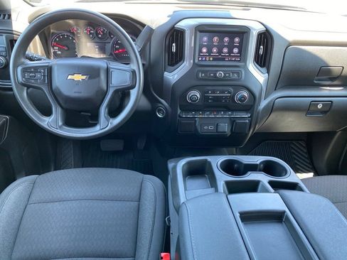 Used 2023 Chevrolet Silverado 1500 Custom RWD image 4