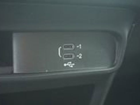 New 2026 Chrysler Voyager LX image 20