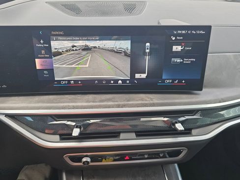 Used 2026 BMW X5 xDrive40i image 26