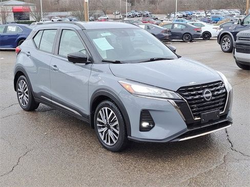 Used 2024 Nissan Kicks SR w/ SR Premium Package image 7