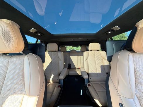 Used 2025 Cadillac Escalade IQ Sport 2 AWD/4WD image 34