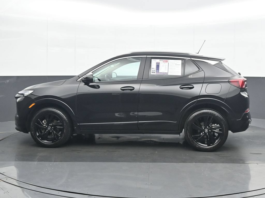 Used 2024 Buick Encore GX Sport Touring AWD/4WD image 3