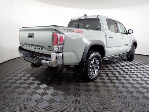 Used 2023 Toyota Tacoma TRD Off-Road image 15