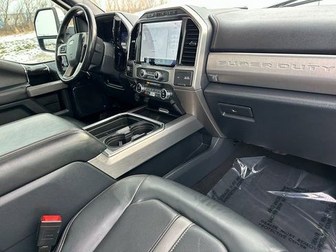 Used 2022 Ford F450 Platinum w/ FX4 Off-Road Package image 11