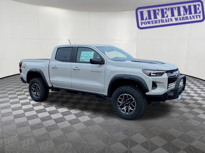 New 2026 Chevrolet Colorado ZR2 w/ Off-Road Front Bumper Package