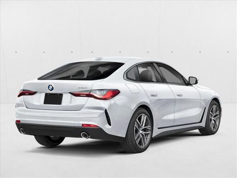 New 2026 BMW 430i w/ Premium Package image 2