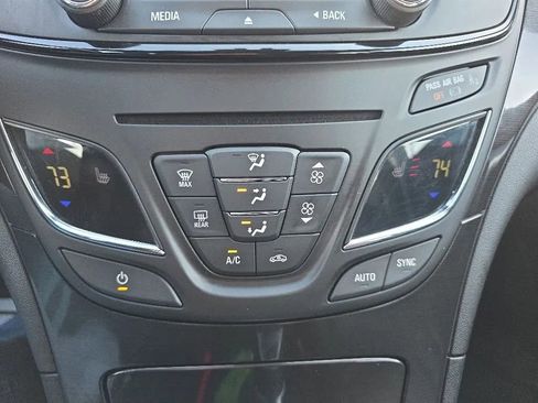Used 2016 Buick Regal Premium FWD image 26