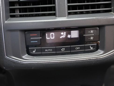Used 2019 Volkswagen Atlas SEL Premium AWD/4WD image 23