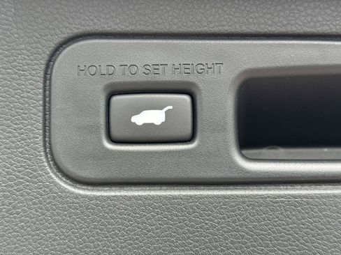 Certified 2023 Honda Pilot Elite image 13