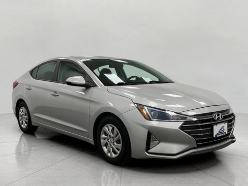 Used 2019 Hyundai Elantra SE w/ Cargo Package image 1