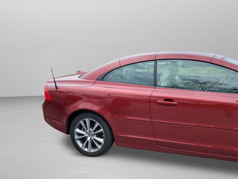 Used 2013 Volvo C70 T5 image 16