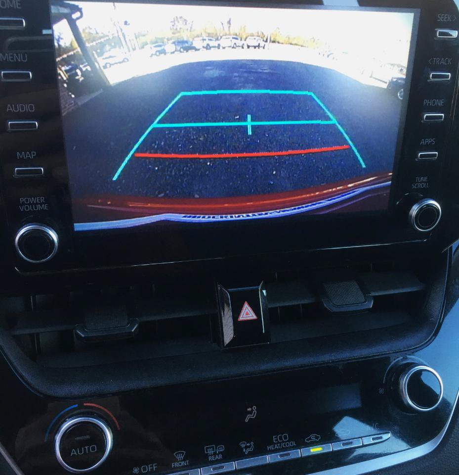 Used 2020 Toyota Corolla LE FWD image 24