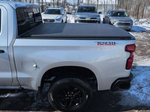 Used 2021 Chevrolet Silverado 1500 LT Trail Boss w/ Convenience Package II AWD/4WD image 38