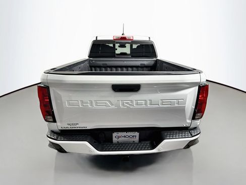 Used 2023 Chevrolet Colorado LT w/ LT Convenience Package II RWD image 6
