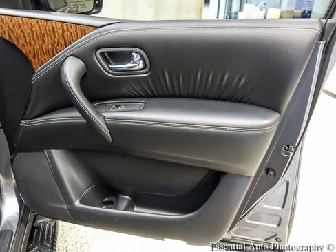 Used 2019 Nissan Armada Platinum w/ Captain's Chairs Package AWD/4WD image 30