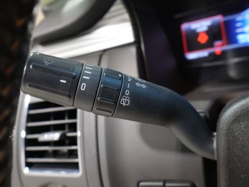 Used 2018 Ford Flex SEL FWD image 35