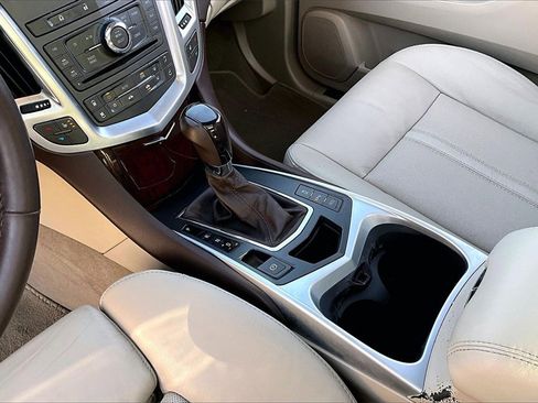 Used 2012 Cadillac SRX Luxury image 14