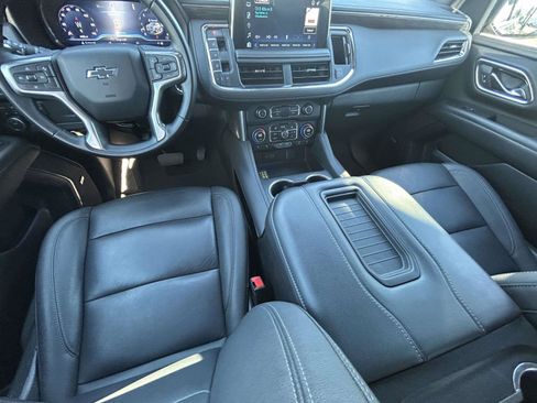 Used 2024 Chevrolet Tahoe Z71 AWD/4WD image 16