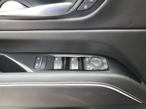 Certified 2023 Cadillac Escalade Sport Platinum w/ LPO, ONYX Package image 29