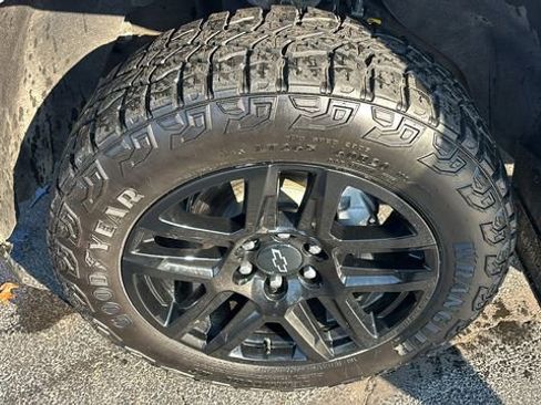 Used 2024 Chevrolet Silverado 1500 LT Trail Boss w/ LT Trail Boss Premium Package image 43