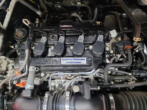 Used 2018 Honda Accord LX image 30