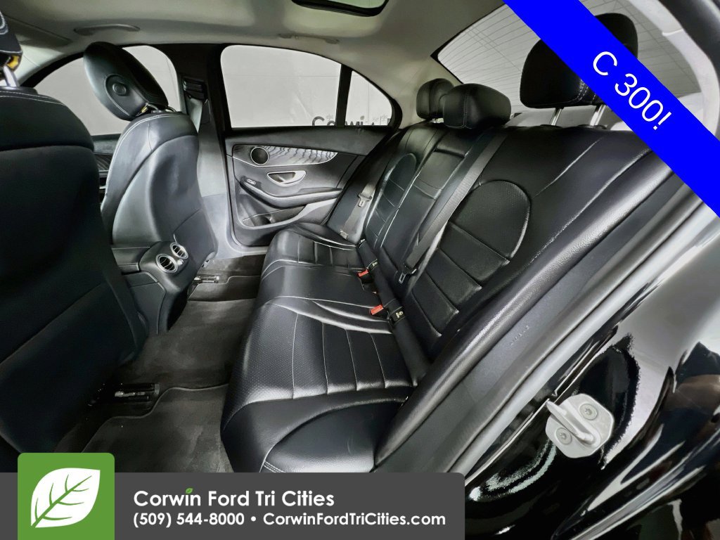 Used 2017 Mercedes-Benz C 300 Sedan image 27
