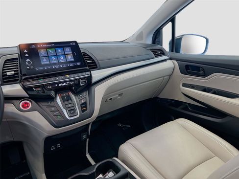 Certified 2025 Honda Odyssey EX-L image 24