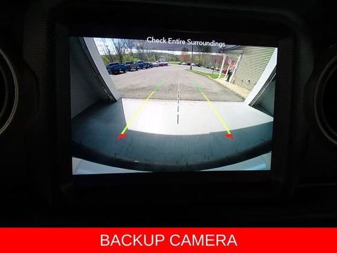 Certified 2022 Jeep Wrangler Unlimited Sport w/ Sun And Sound Package image 16