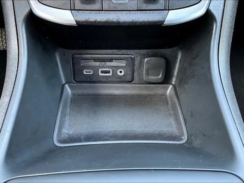 Used 2022 GMC Terrain SLE w/ Driver Convenience Package AWD/4WD image 14